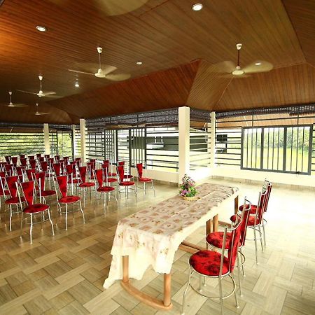 Captains Cabin Backwater Resort Alappuzha Bagian luar foto