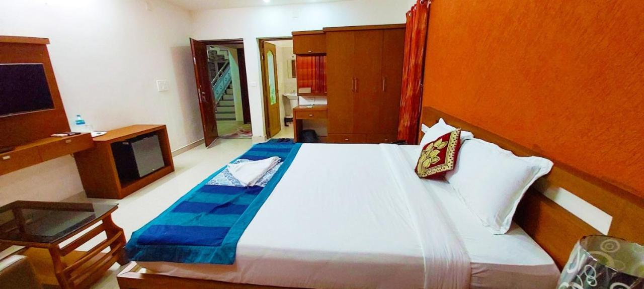 Captains Cabin Backwater Resort Alappuzha Bagian luar foto